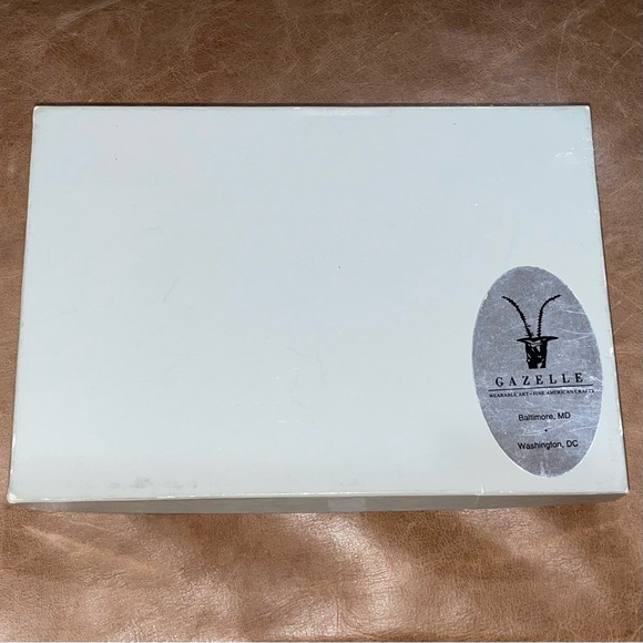 Rare Hedy Peterson 1990s Vintage NIB NWOT Necessities Suede Mini Purse / Wallet - Picture 8 of 8